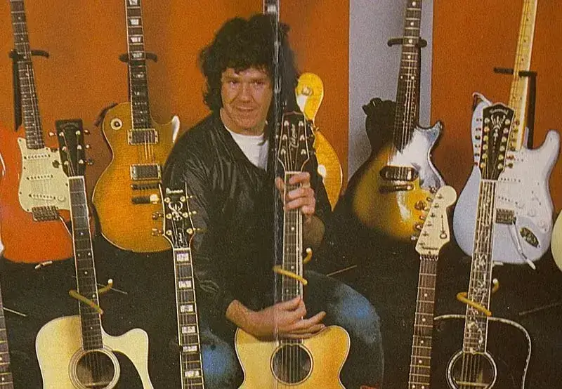 Gary Moore con sus guitarras